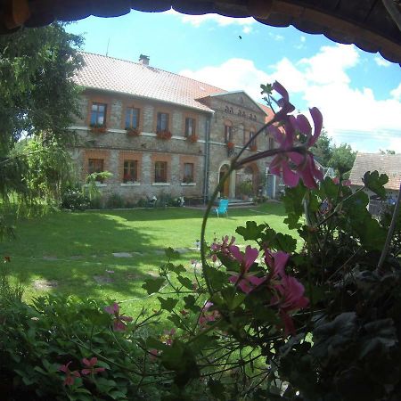 Polana Villa เลชนา ภายนอก รูปภาพ